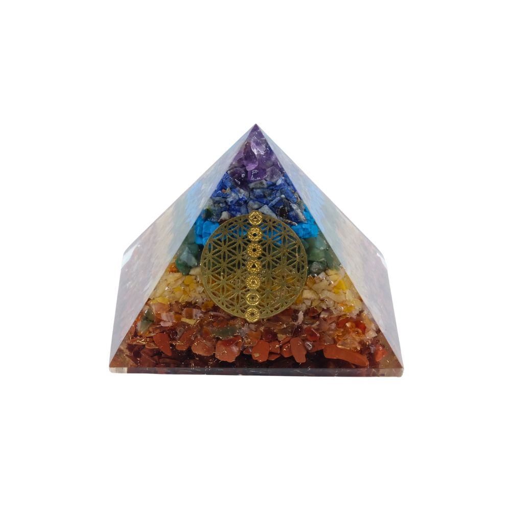 Piramide Orgonite "7 Chakra" in resina con rame, ottone e pietre dure cm.8x8 h.6