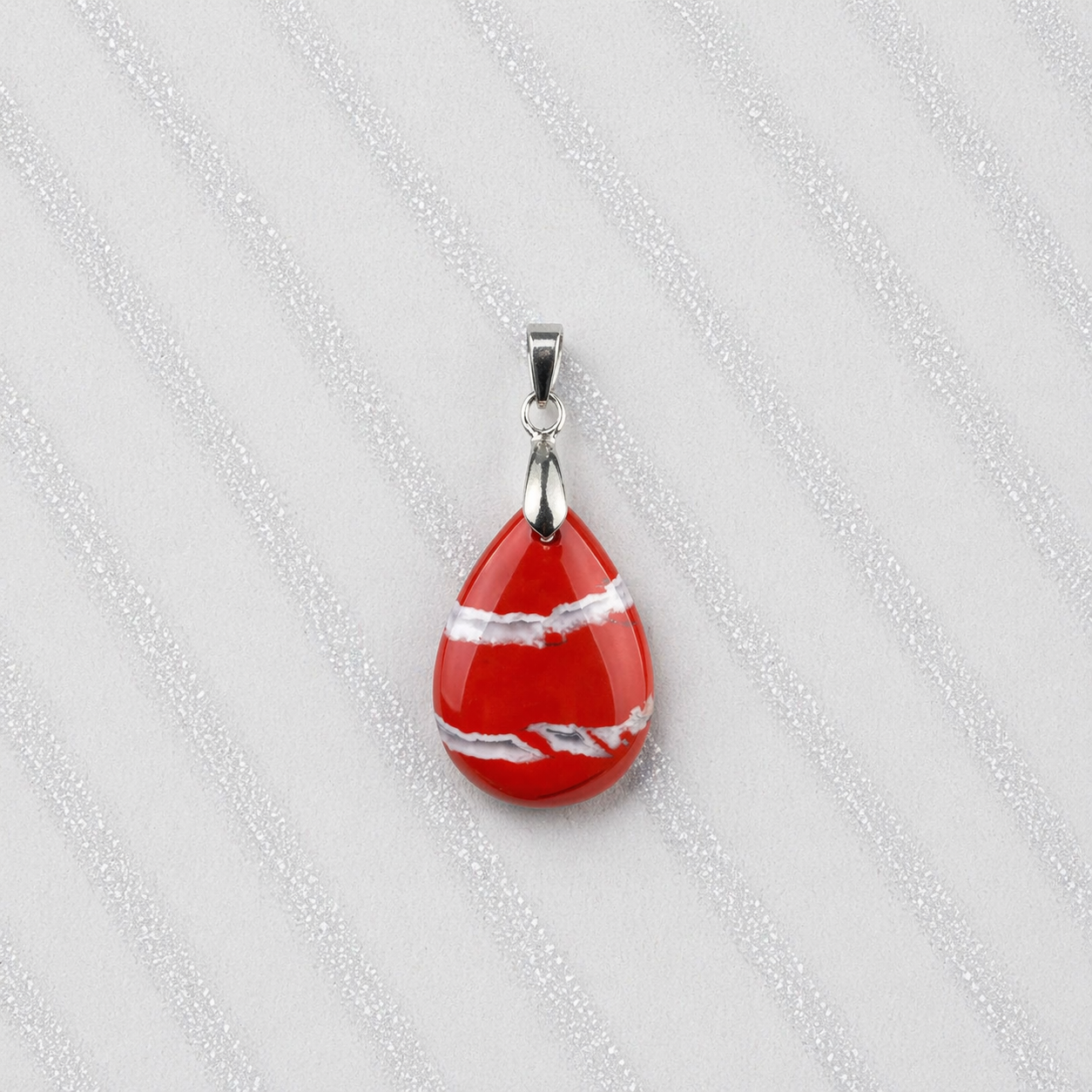 Ciondolo in Diaspro Rosso Striato Naturale
