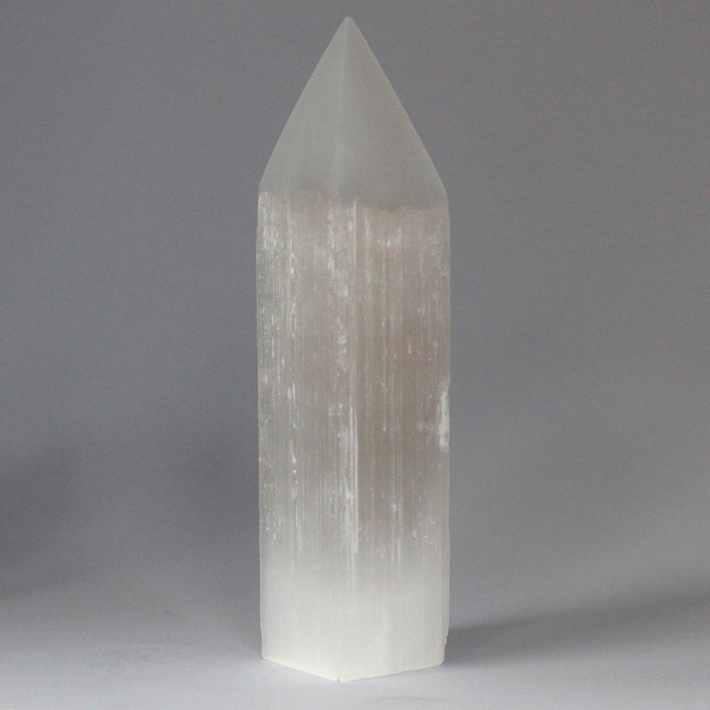 Torre in Selenite a Punta 20 cm