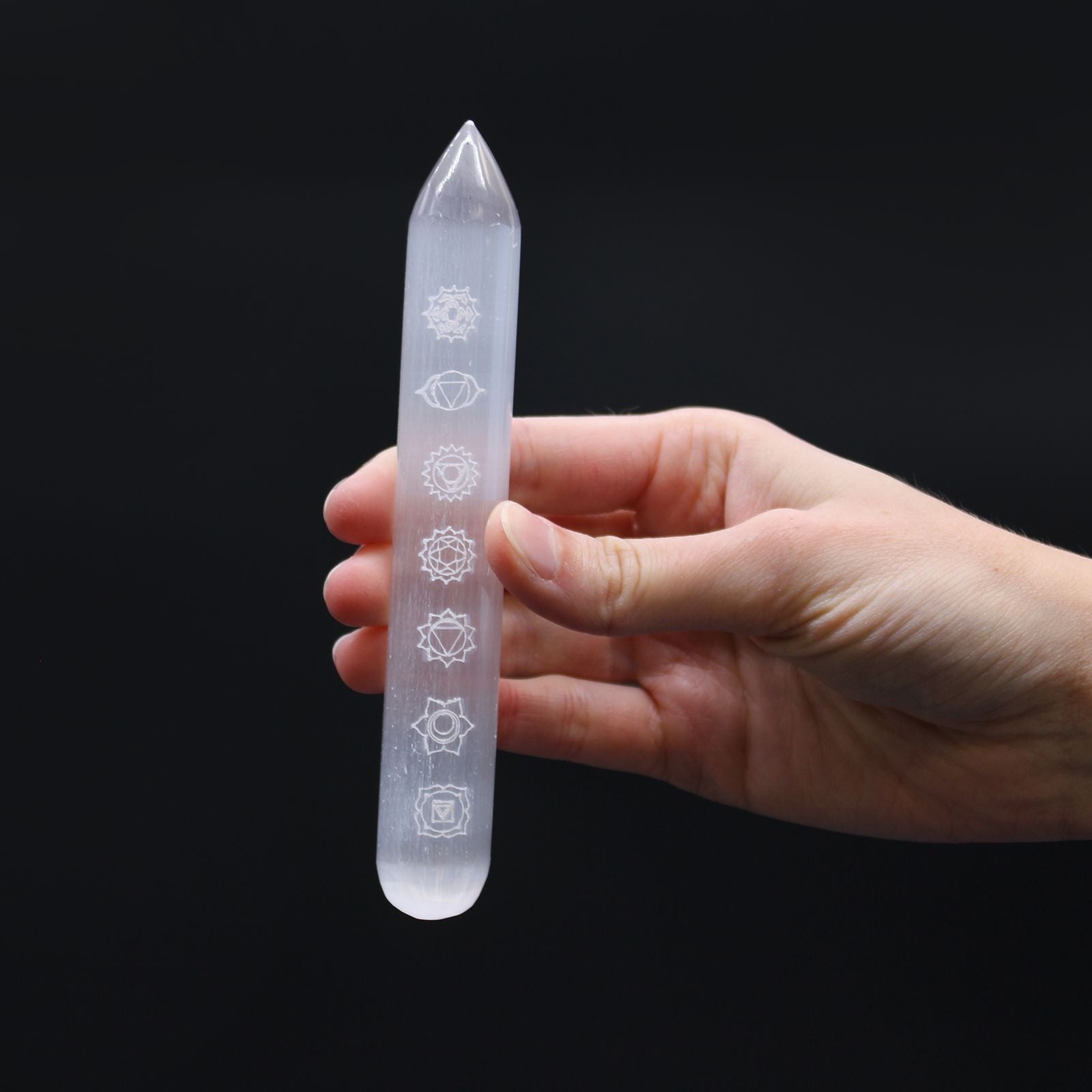 Bacchetta di Selenite  7 Chakra (Punta Singola)