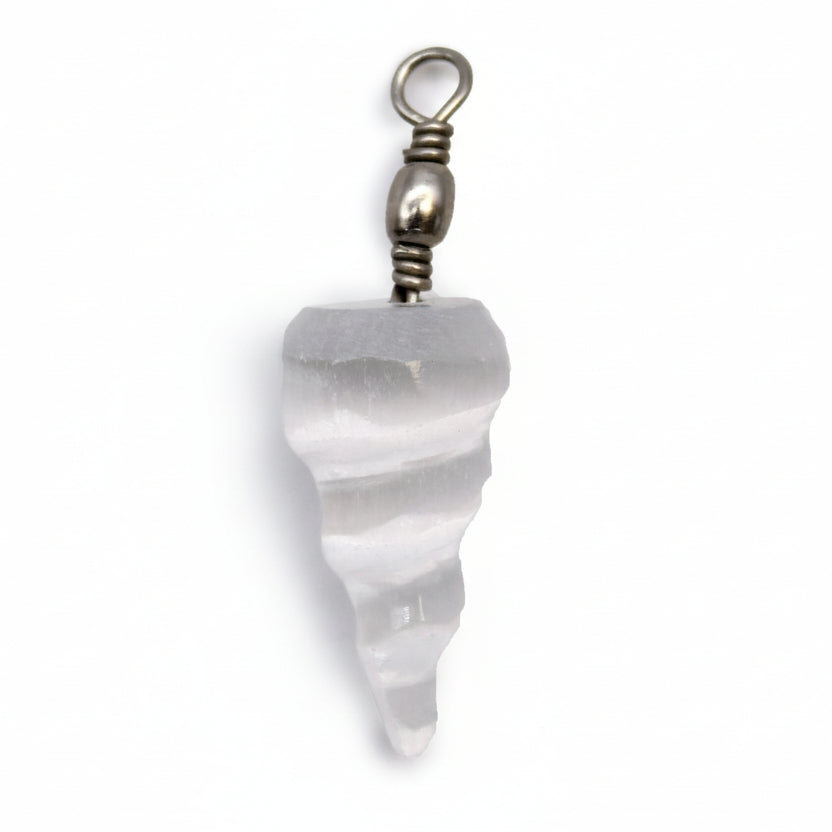 Ciondolo a spirale in Selenite