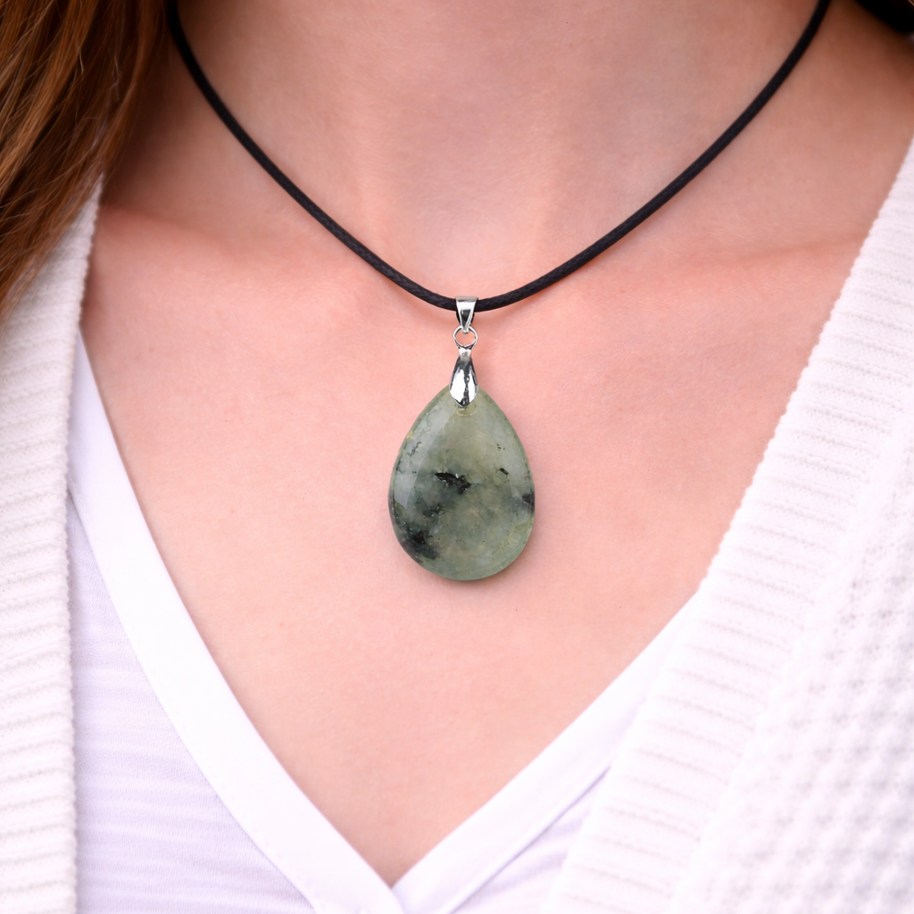 Ciondolo Goccia in Labradorite Grigia Naturale