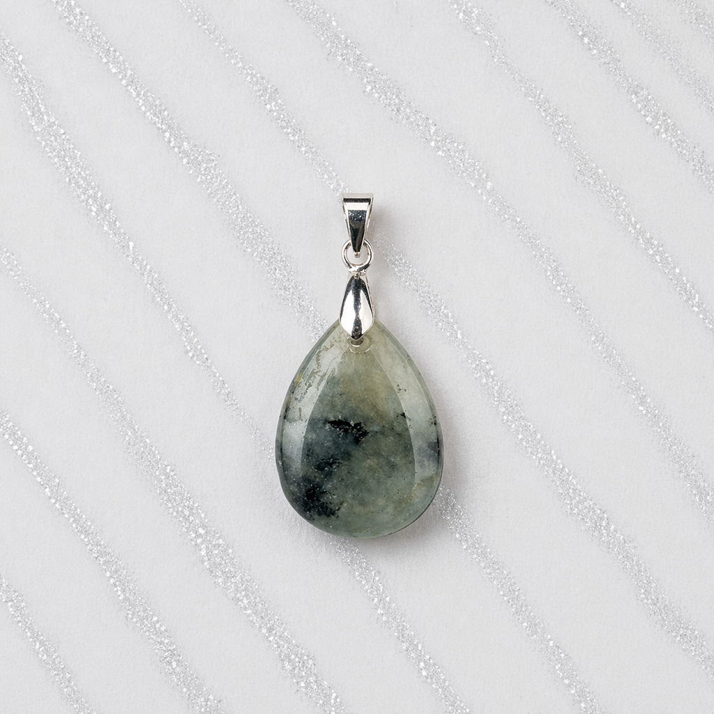 Ciondolo in Prehnite Naturale Lucidata